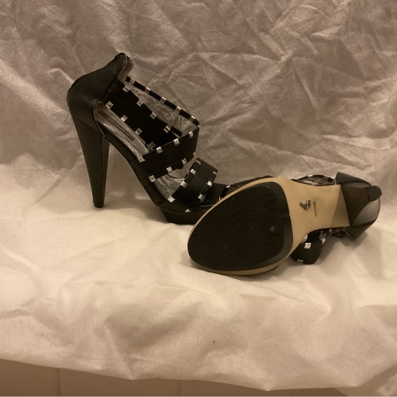 Dollhouse heels - Picture 3 of 5